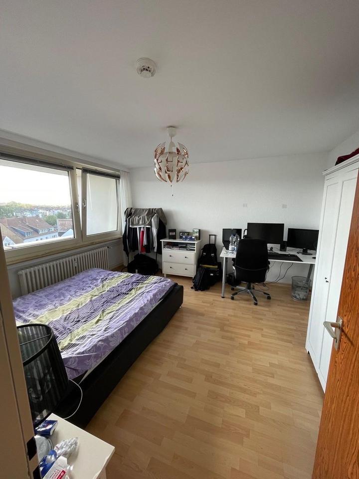 Zentrale 2-Zimmer-Wohnung mit großem Balkon am Rosenplatz