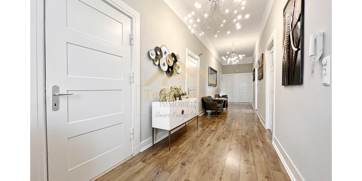 Exklusives Wohnen zentral inkl. Garage und 30m² Dachterrasse !!! - Einfamilienhaus Elmshorn | Angebot:25365837