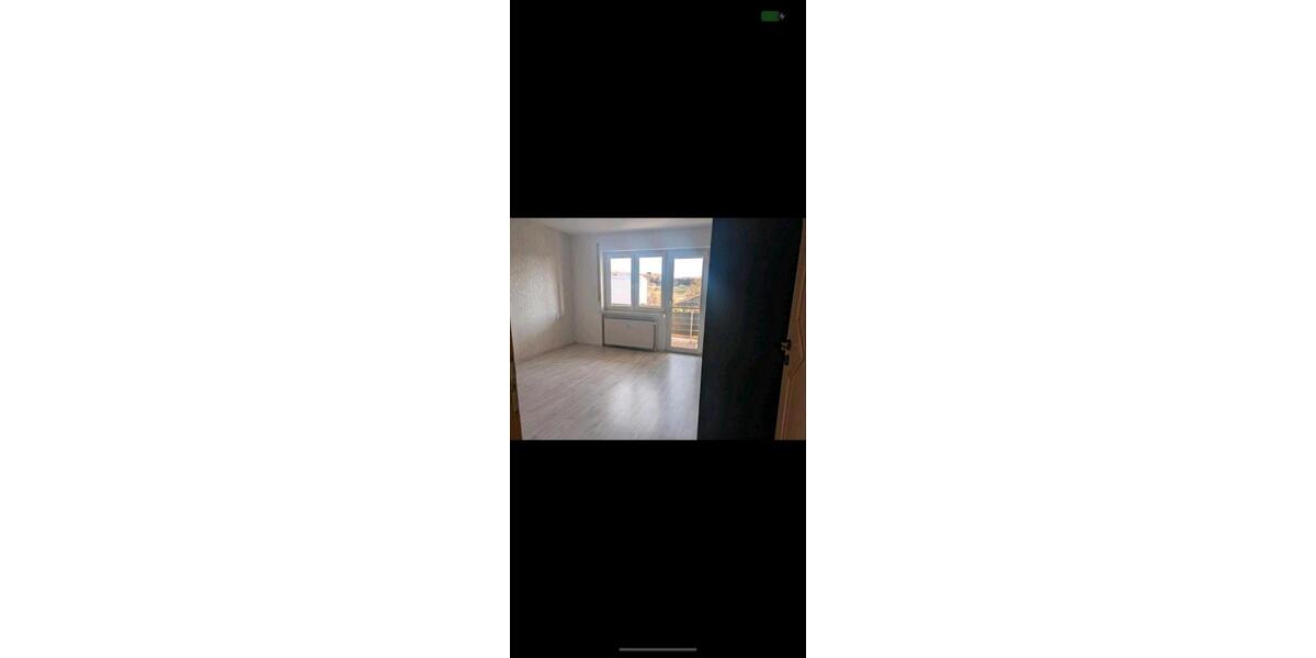 Erdgeschoßwohnung Neukirchen - 3 Zimmer, 109 m&sup2;, 1.150&euro; | Angebot:26574666