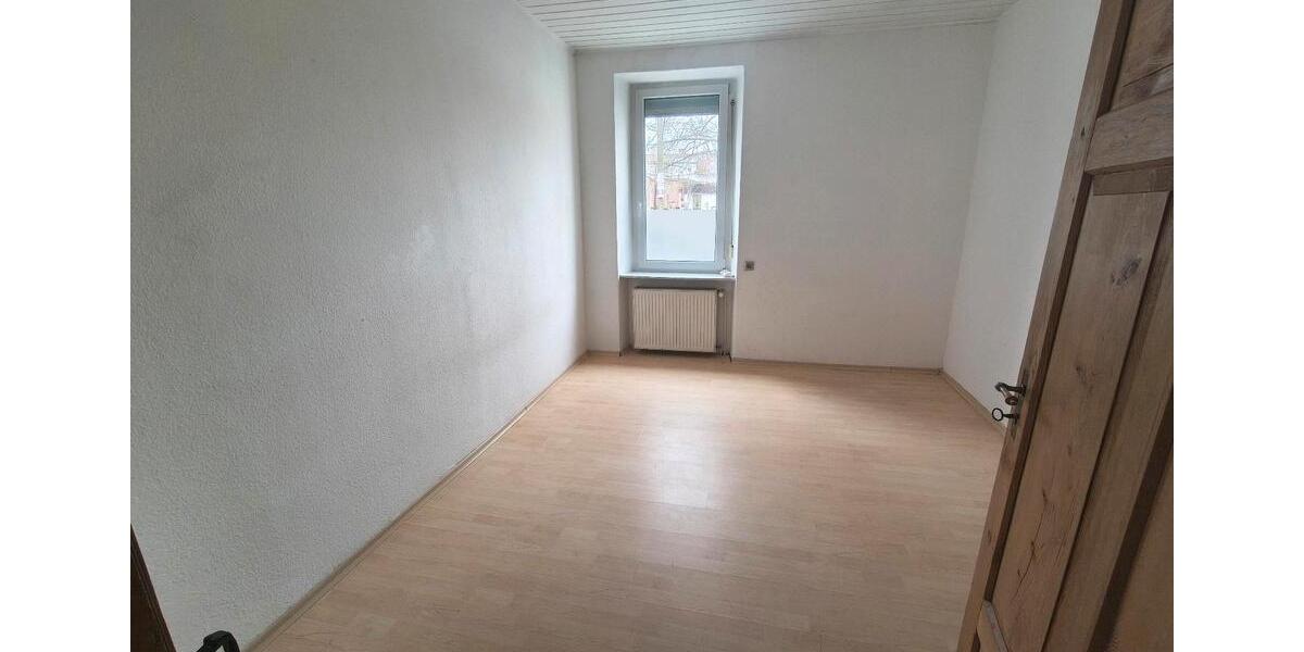Erdgeschoßwohnung Neustadt an der Weinstraße - 3 Zimmer, 90 m&sup2;, 750&euro; | Angebot:25516759