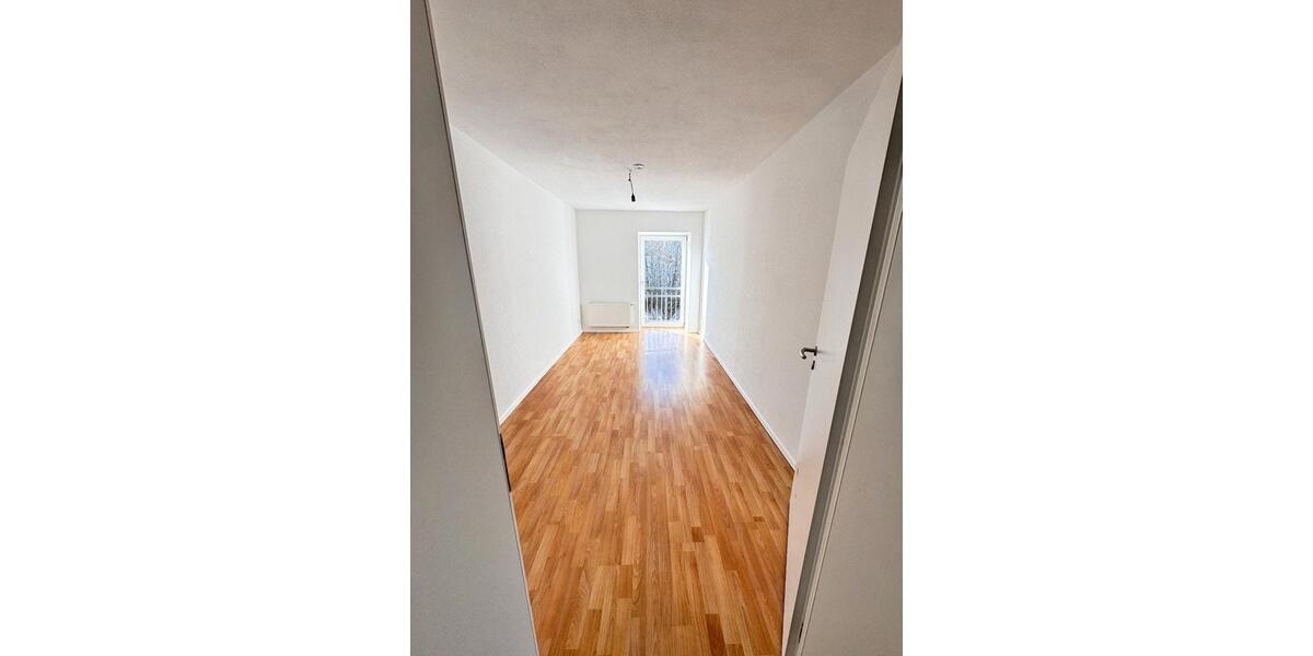 Etagenwohnung Frauenau - 3 Zimmer, 61 m&sup2;, 450&euro; | Angebot:25998916