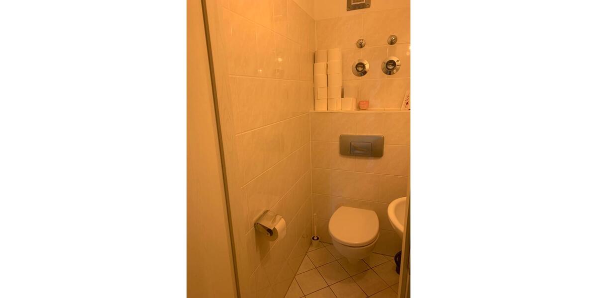 Etagenwohnung Wiesbaden Dotzheim - 3 Zimmer, 80 m&sup2;, 1.350&euro; | Angebot:26493137