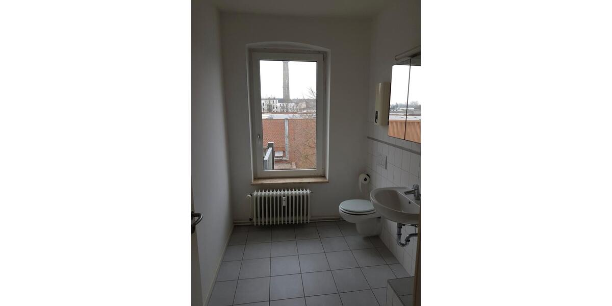 Dachgeschoßwohnung Flensburg Falkenberg - 2 Zimmer, 65 m&sup2;, 585&euro; | Angebot:26132625