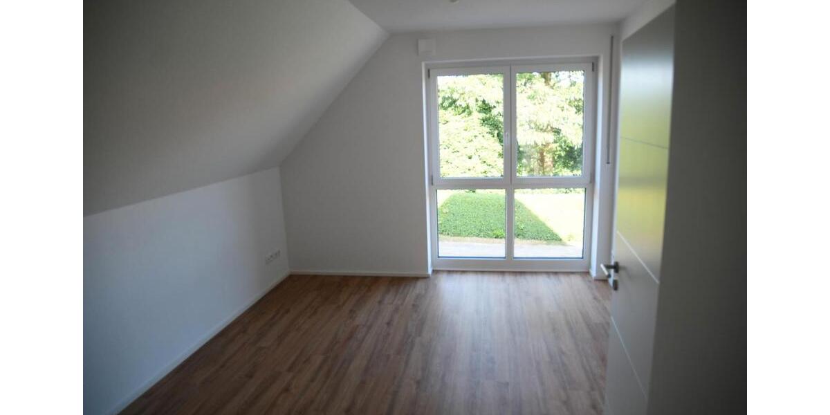 Einfamilienhaus Bremervörde - 5 Zimmer, 136 m&sup2;, 1.050&euro; | Angebot:26653264