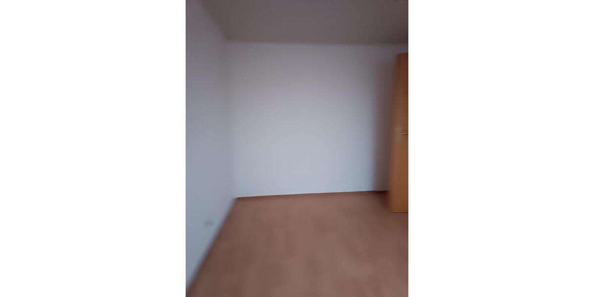 Etagenwohnung Sandhausen - 1 Zimmer, 38 m&sup2;, 425&euro; | Angebot:25898454