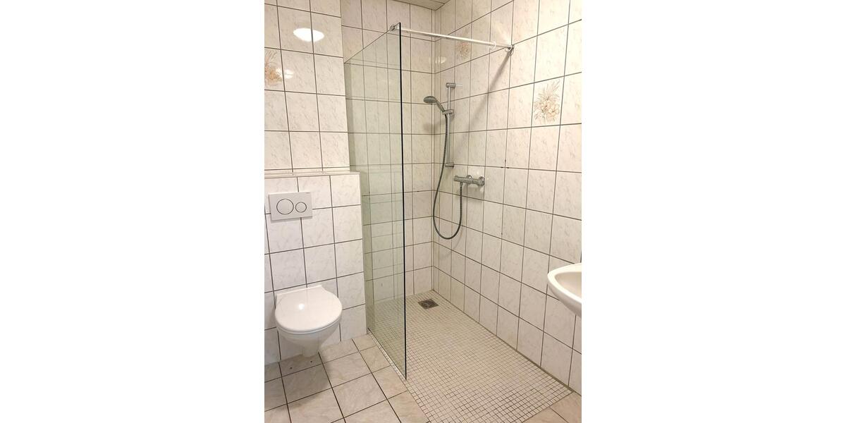 Hochparterre Dillingen (Saar) - 2 Zimmer, 65 m&sup2;, 630&euro; | Angebot:26532850