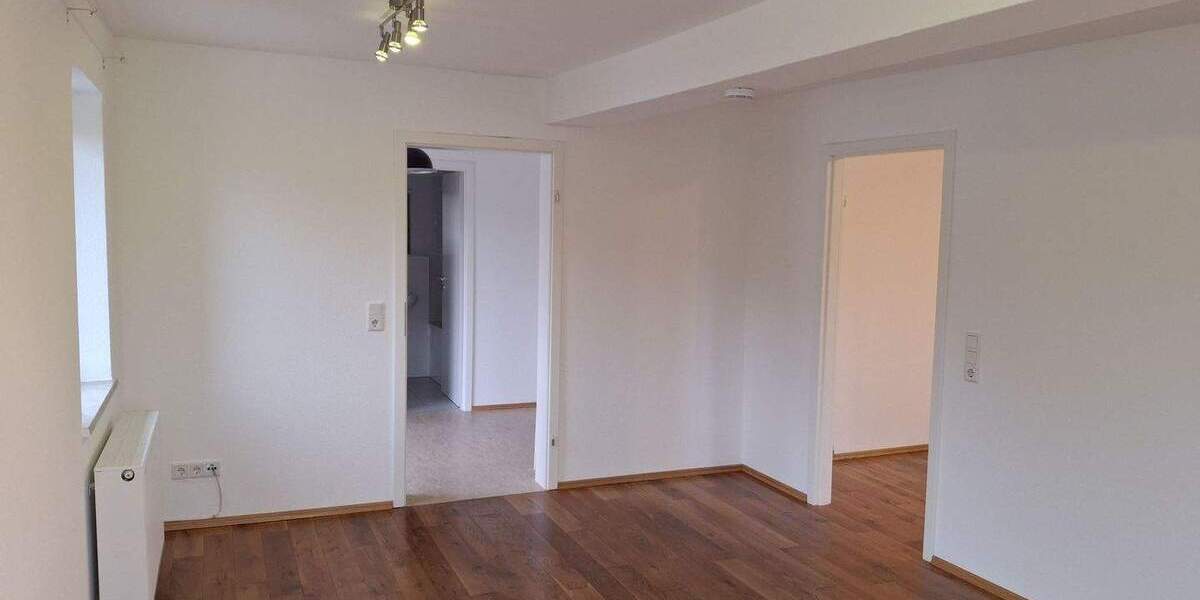 Etagenwohnung Weinheim Oberflockenbach - 2 Zimmer, 56 m&sup2;, 550&euro; | Angebot:24837010