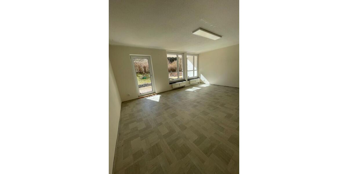 Terrassenwohnung Breitenbrunn/Erzgebirge Erzgebirge - 4 Zimmer, 137 m&sup2;, 989&euro; | Angebot:25267485