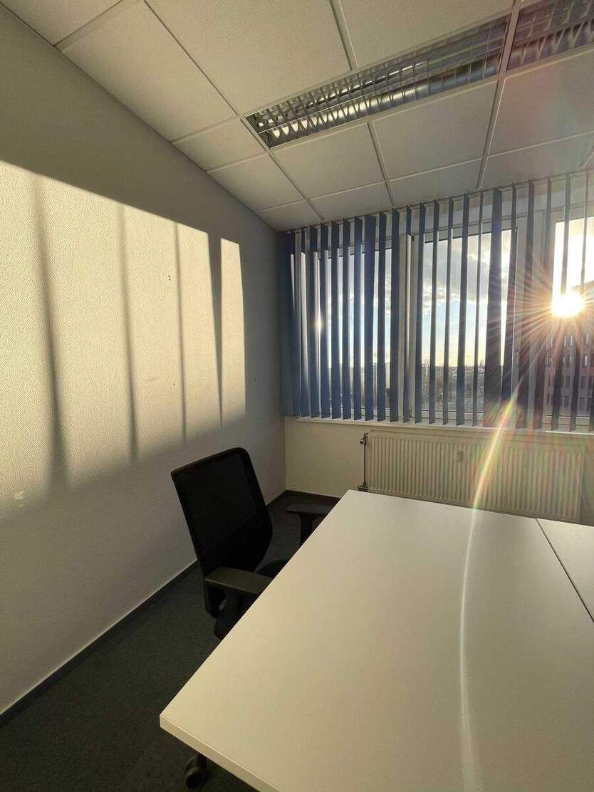 Modernes Büro mit Dachterrasse in Reinickendorf - All-in-Miete zimmer