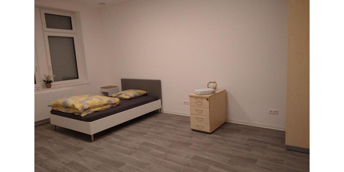 Wohnen auf Zeit Landau in der Pfalz - 6 Zimmer, 90 m&sup2;, 900&euro; | Angebot:26501879