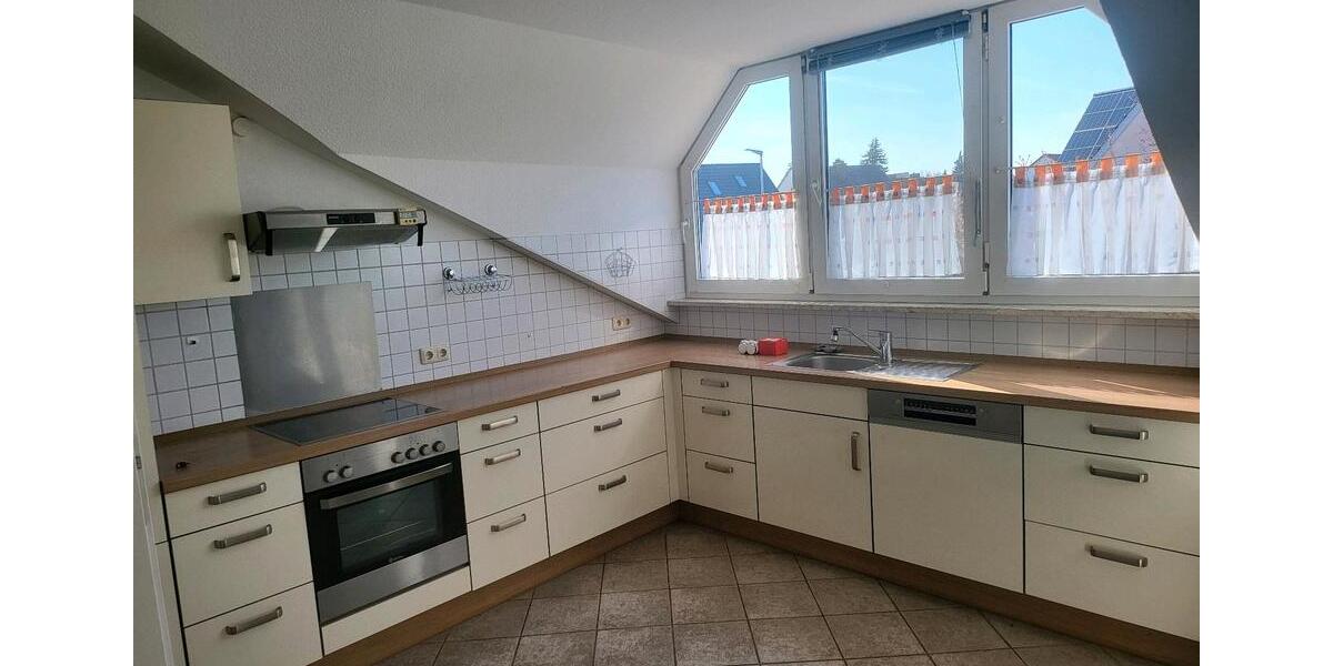 Etagenwohnung Merkendorf - 3 Zimmer, 120 m&sup2;, 840&euro; | Angebot:26120672