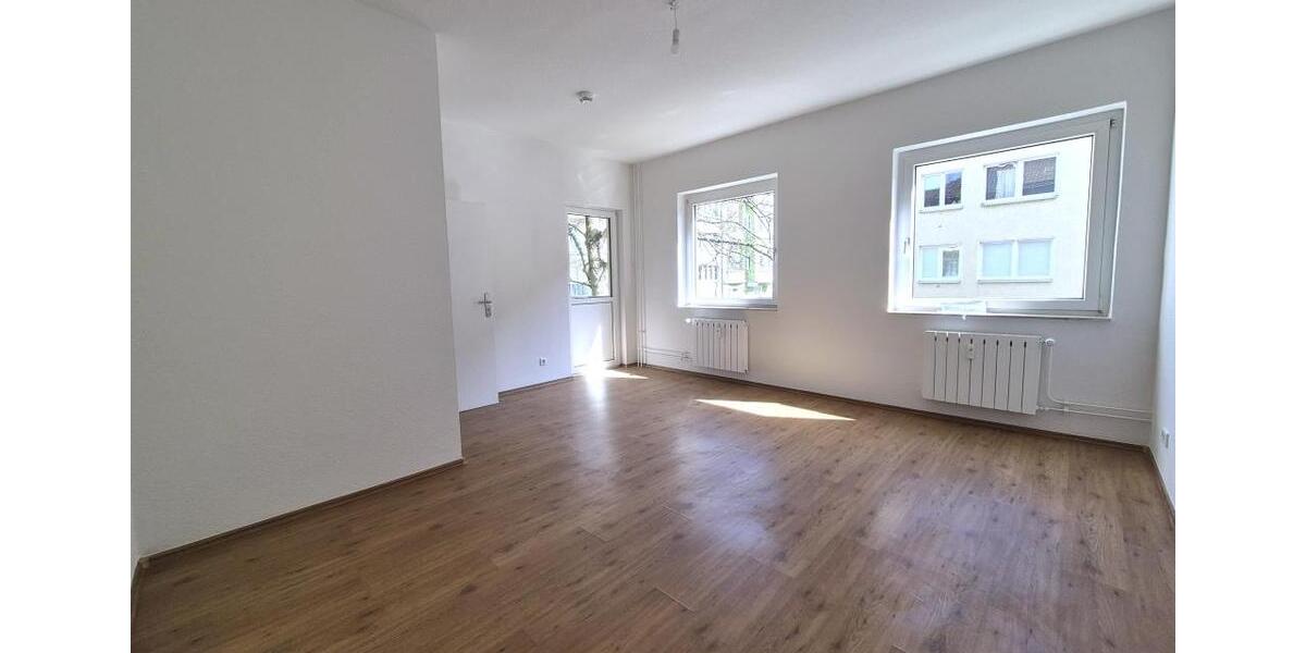 Etagenwohnung Duisburg Duisburg-Mitte - 2 Zimmer, 60 m&sup2;, 511&euro; | Angebot:26165411