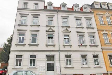 helle Dachgeschosswohnung nahe dem Stadtzentrum von Döbeln 1 zimmer