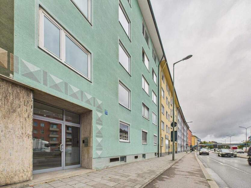 Zentrale 2-Zimmer Wohnung mit Balkon & modernem Ambiente - ab 01.11.2025 verfügbar 2 zimmer