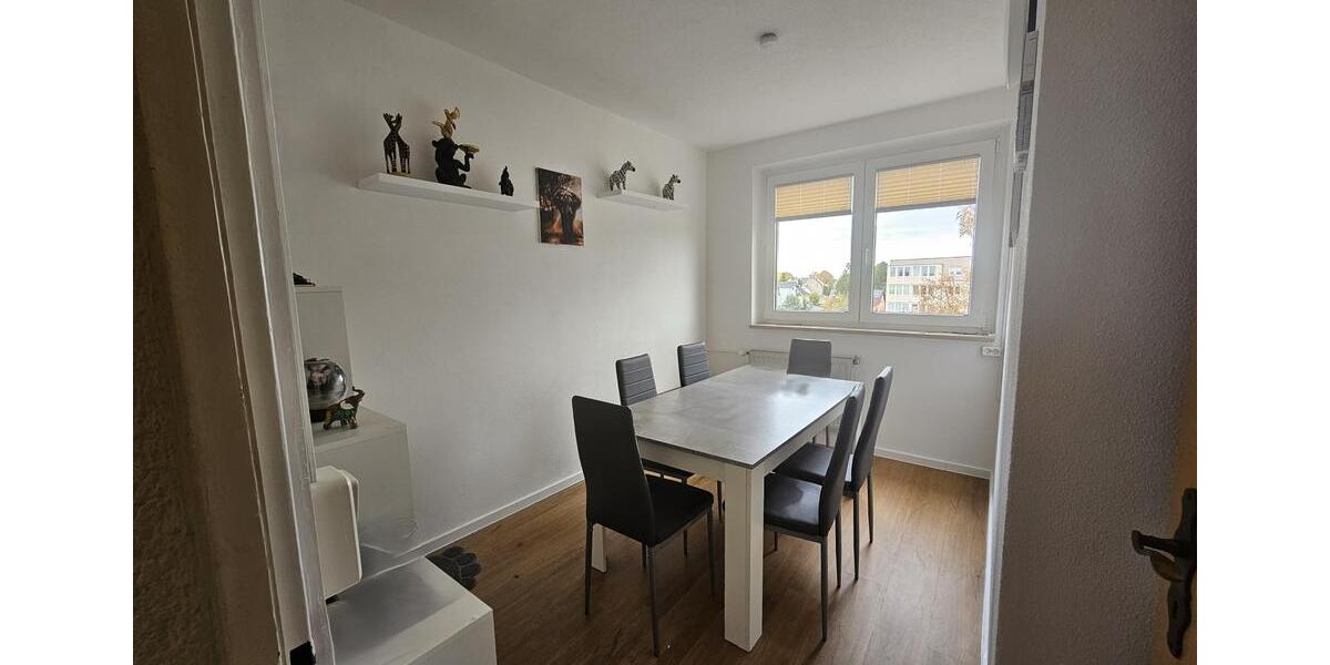 Lugau * 3 Zimmer * Einbauküche * Balkon * 01.01.2026 3 zimmer