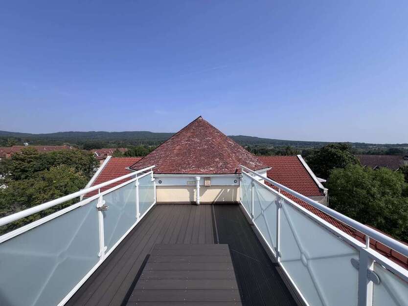 Wohnung zum Mieten in Bad Homburg 2.250 € 127 m²