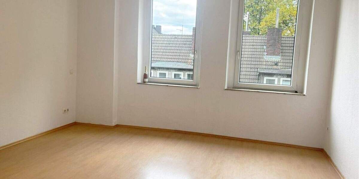 Etagenwohnung Herne Wanne - 4 Zimmer, 100 m&sup2;, 690&euro; | Angebot:23950977
