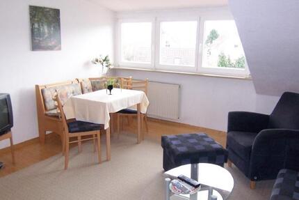 Ideal für Wochenendheimfahrer: Angenehme möblierte Singlewohnung für 3-12 Monate in Bad Krozingen-Biengen zimmer