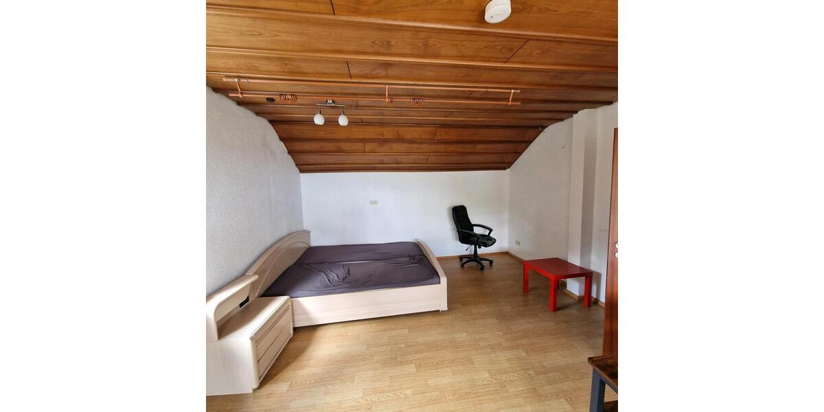 Dachgeschoßwohnung Bayreuth Altstadt - 2 Zimmer, 70 m&sup2;, 668&euro; | Angebot:26652017