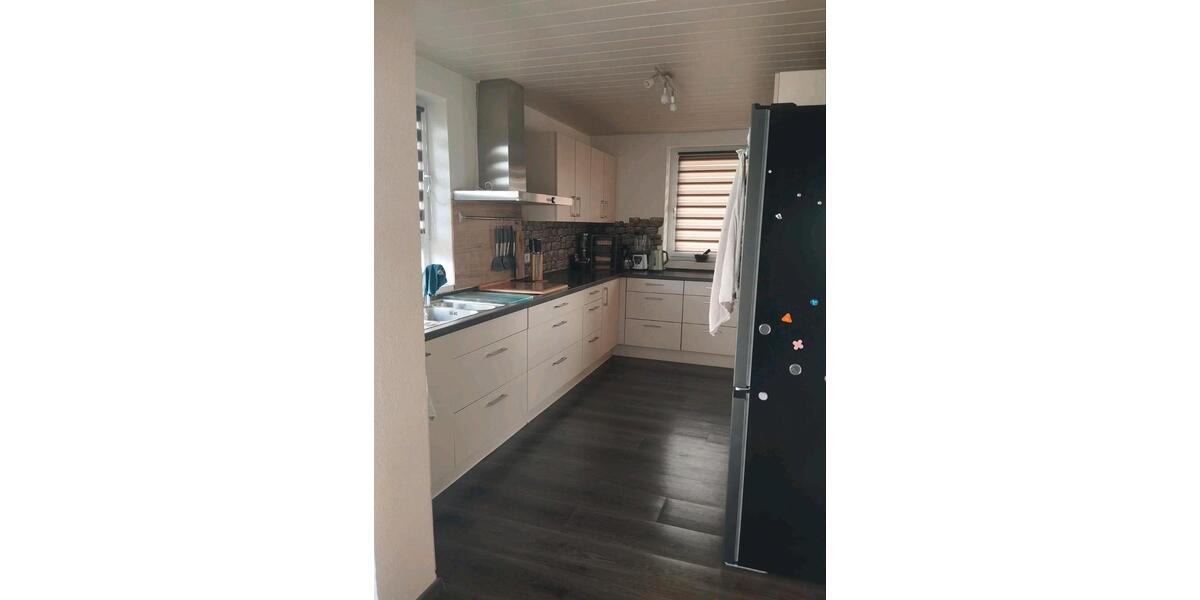 Etagenwohnung Neuler - 4 Zimmer, 120 m&sup2;, 950&euro; | Angebot:26463469