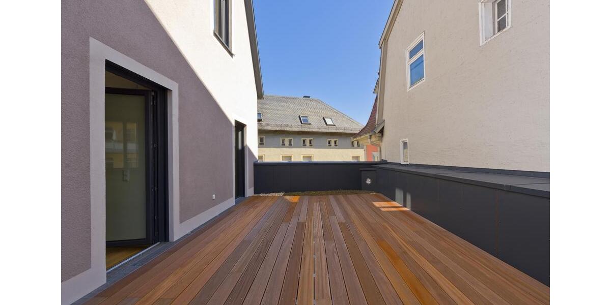 Stilvoll wohnen im Herzen Weimars – 3-Zimmer-Oase mit Terrasse & Balkon 3 zimmer