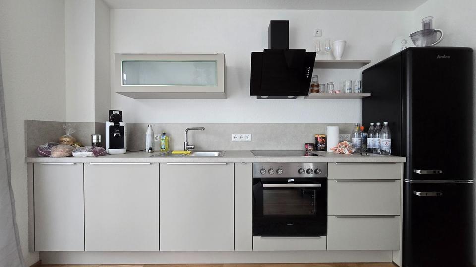 Wohnen auf Zeit Metzingen - 2 Zimmer, 53 m&sup2;, 1.250&euro; | Angebot:23935718