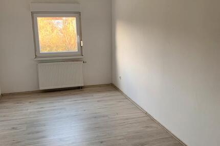 Biete 2 ZKB in 66115 Saarbrücken Burbach 2 zimmer