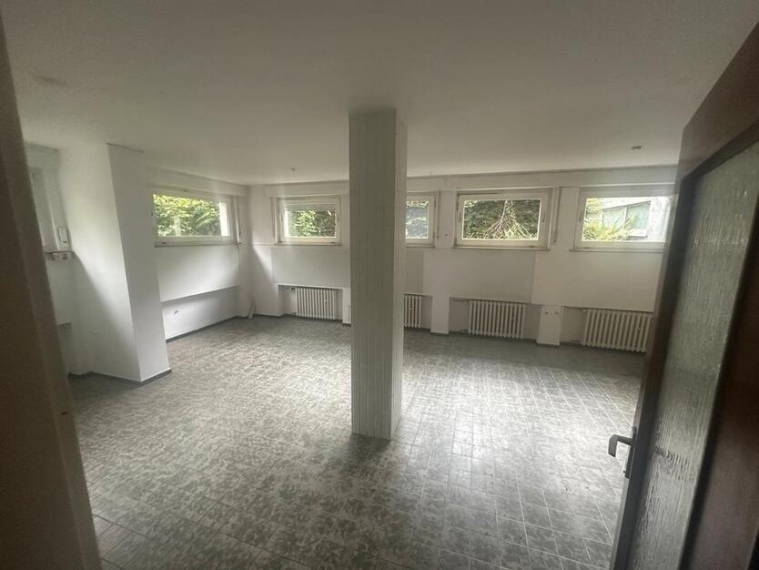 Gewerbe bzw. Nutzräume zimmer