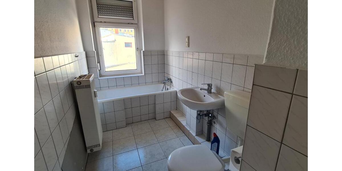 Etagenwohnung Kamenz - 4 Zimmer, 76 m&sup2;, 530&euro; | Angebot:26308838