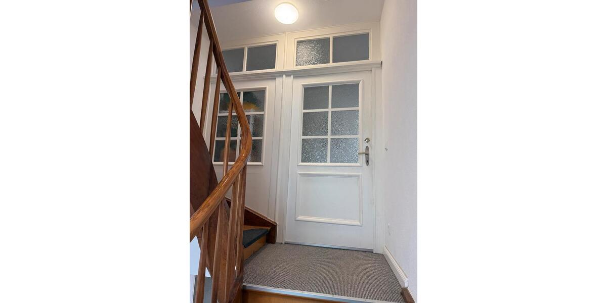 Wohnen auf Zeit Nürtingen - 6 Zimmer, 130 m&sup2;, 480&euro; | Angebot:26453322