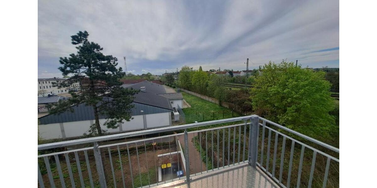 Dachgeschoßwohnung Magdeburg Beyendorf-Sohlen - 3 Zimmer, 76 m&sup2;, 684&euro; | Angebot:24839443