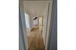 Moderne helle 2,5 Zimmer Maisonette Wohnung