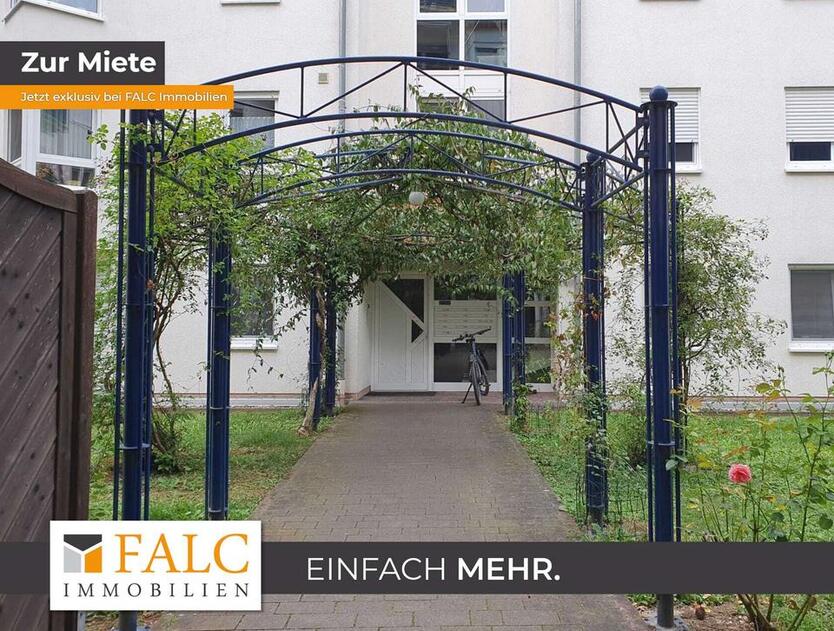 Mittendrin und dennoch sehr ruhig gelegen - 2 Zimmer-Wohnung in zentraler Lage