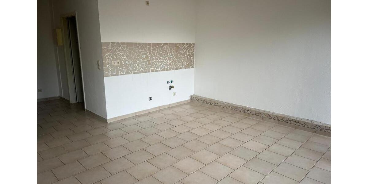 Etagenwohnung Grimmen - 1 Zimmer, 25 m&sup2;, 220&euro; | Angebot:24769425
