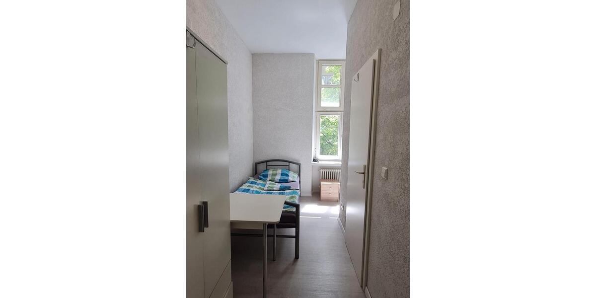 Etagenwohnung Karlsruhe - 1 Zimmer, 15 m&sup2;, 490&euro; | Angebot:26265987