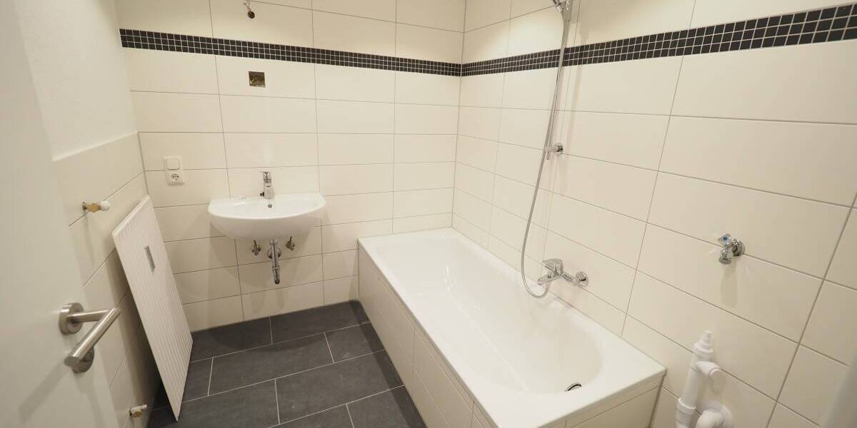 Etagenwohnung Unterschleißheim Lohhof - 3 Zimmer, 80 m&sup2;, 1.550&euro; | Angebot:25970125