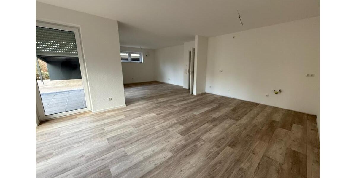 Erdgeschoßwohnung Zetel - 2 Zimmer, 89 m&sup2;, 910&euro; | Angebot:22266598
