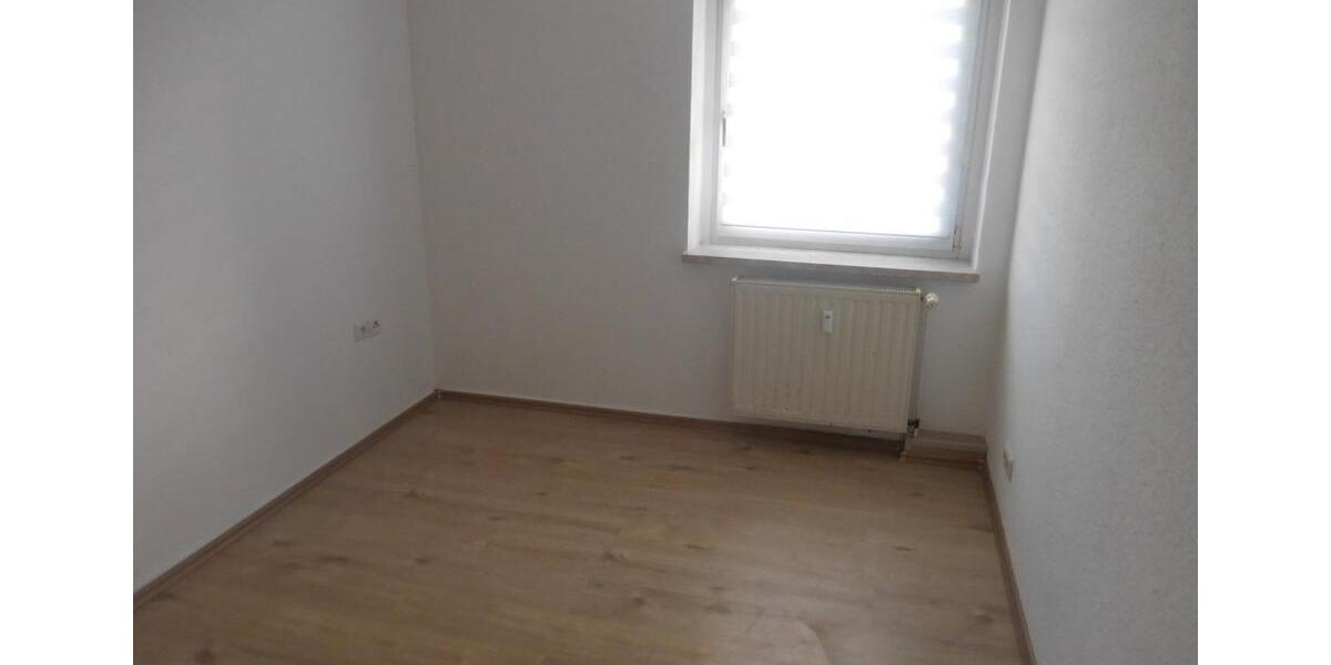 Erdgeschoßwohnung Wanzleben-Börde Börde - 3 Zimmer, 65 m&sup2;, 320&euro; | Angebot:26659791