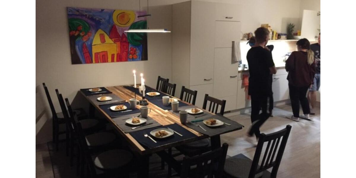 Wohnen auf Zeit Marburg Biegenviertel - 6 Zimmer, 12 m&sup2;, 390&euro; | Angebot:25975970