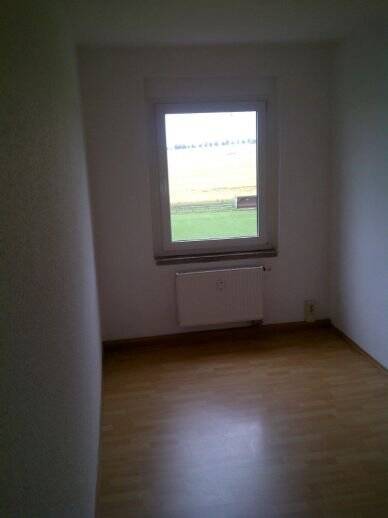 Etagenwohnung Großenstein Nauendorf - 3 Zimmer, 60 m&sup2;, 360&euro; | Angebot:26242260