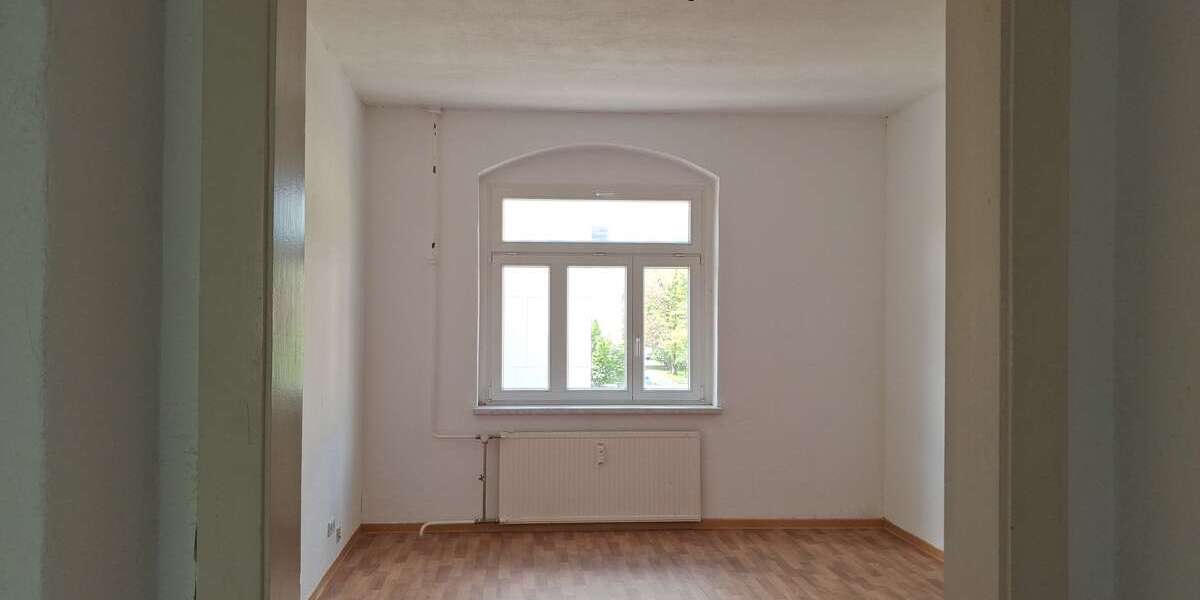 Etagenwohnung Dresden Friedrichstadt - 3 Zimmer, 76 m&sup2;, 532&euro; | Angebot:26843730