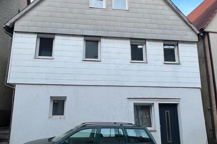 Haus Aichtal - 8 Zimmer, 160 m&sup2;, 1.800&euro; | Angebot:26377079