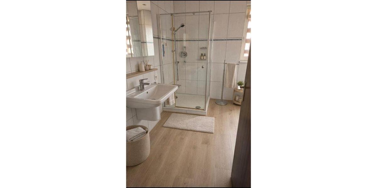 Etagenwohnung Beckum - 4 Zimmer, 109 m&sup2;, 1.200&euro; | Angebot:26605426