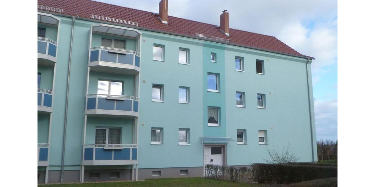 Etagenwohnung Nienburg (Saale) - 2 Zimmer, 50 m&sup2;, 325&euro; | Angebot:26162208