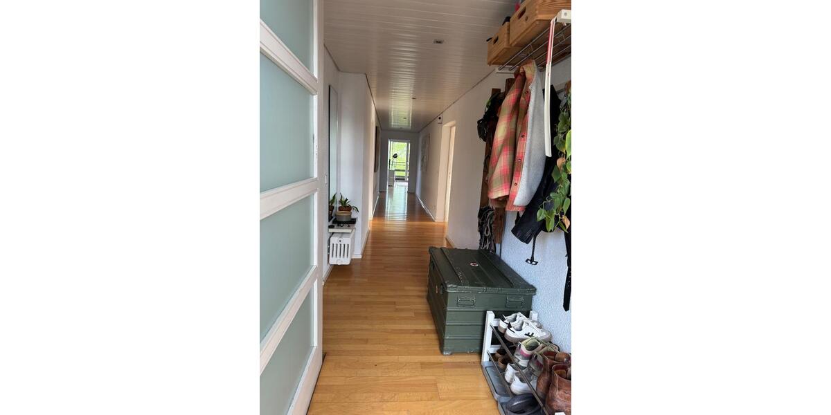 Wohnen auf Zeit Eberdingen - 5 Zimmer, 18 m&sup2;, 680&euro; | Angebot:24437989