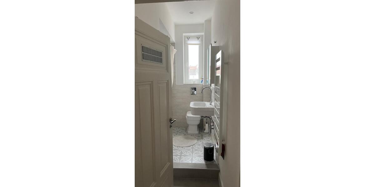 Wohnen auf Zeit Wiesbaden - 3 Zimmer, 60 m&sup2;, 575&euro; | Angebot:24535249