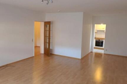 Wohnung Rendsburg - 3 Zimmer, 80 m&sup2;, 850&euro; | Angebot:25378504