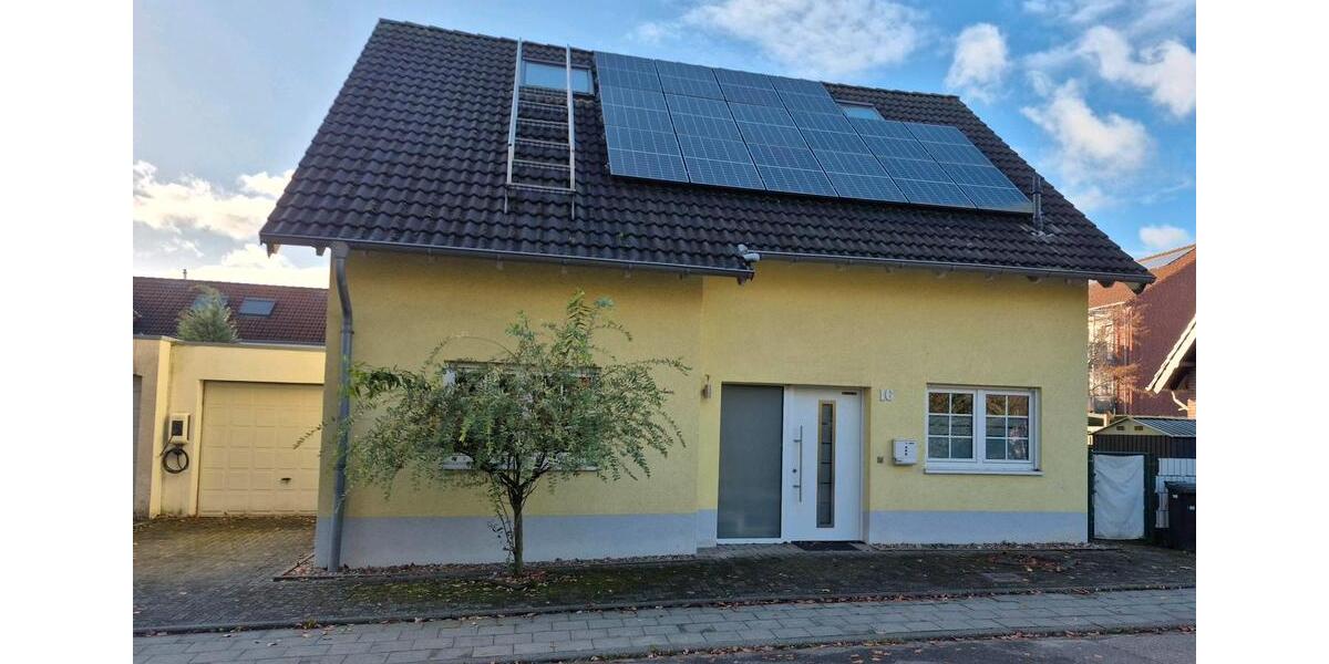 Einfamilienhaus mit Garten und Garage zur Miete 5 zimmer