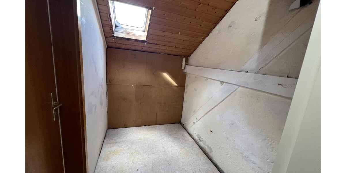 Preiswerte 2 DG-Zimmer Wohnung im Zentrum von Weida! - Dachgeschoßwohnung Weida Liebsdorf | Angebot:26146311