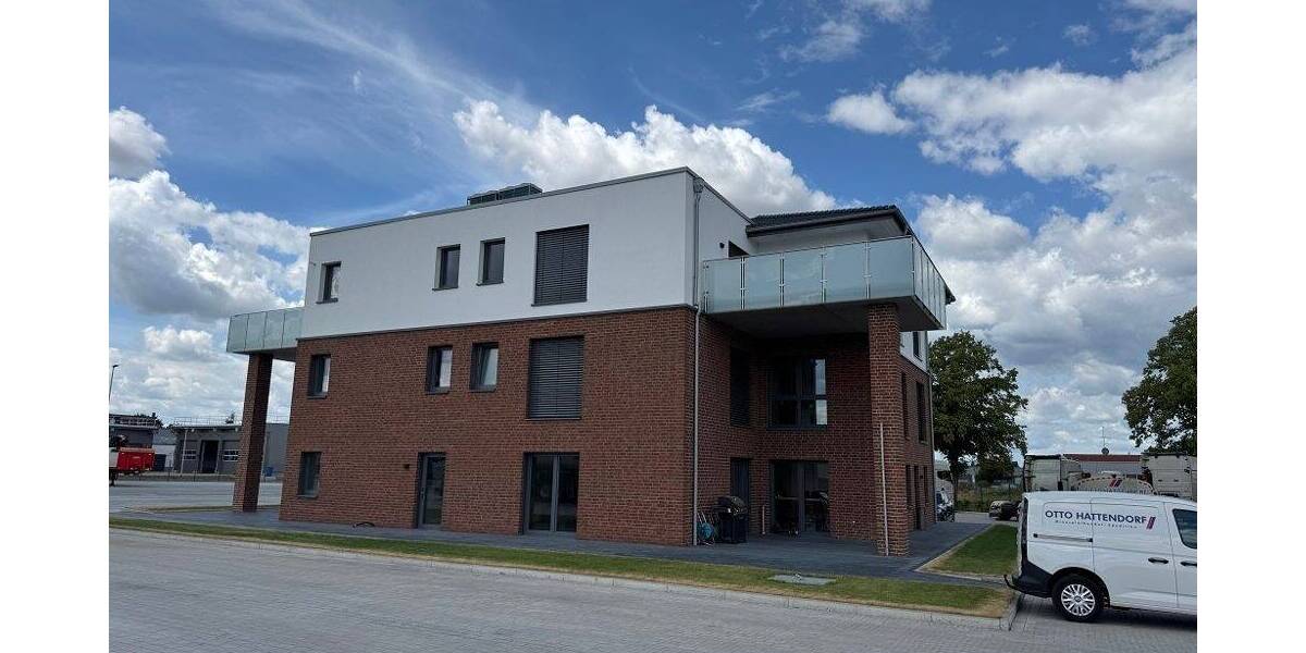 Gewerbeobjekt Lindhorst - 5 Zimmer, 207 m&sup2;, 2.200&euro; | Angebot:23516415